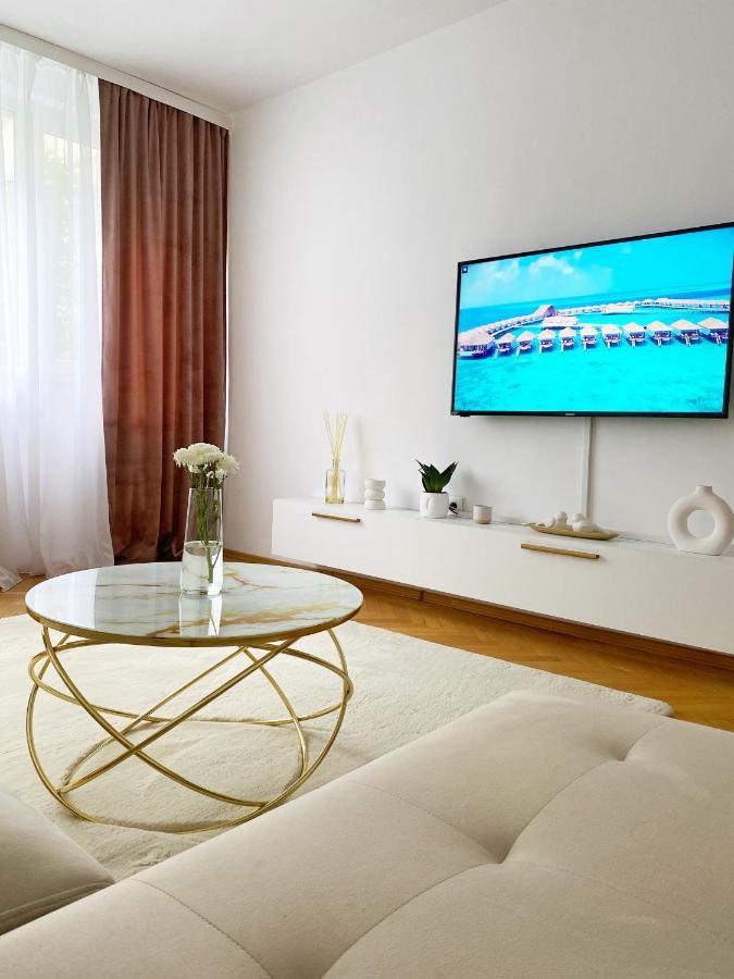 Timisoara Central Apartament Apartment ภายนอก รูปภาพ